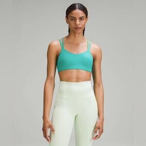 Lululemon Like a Cloud Ribbed Bra *Light Support, B/C Cup
Kelly Green